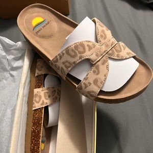 Maui Island Sandals. New. Woman’s size 8